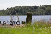 Zusätzliches Produktbild für Acre Rollator Carbon Ultralight Komfort perlweiß