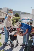 Zusätzliches Produktbild für Saljol Carbon Rollator mit Vollausstattung