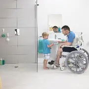 Zusätzliches Produktbild für Dusch-u.Toilettenrollstuhl Aquatec Ocean Ergo 24 Zoll 