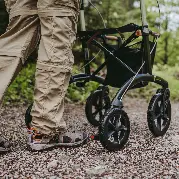 Zusätzliches Produktbild für Saljol Allround Rollator AR62 Magic Black mit Vollausstattung